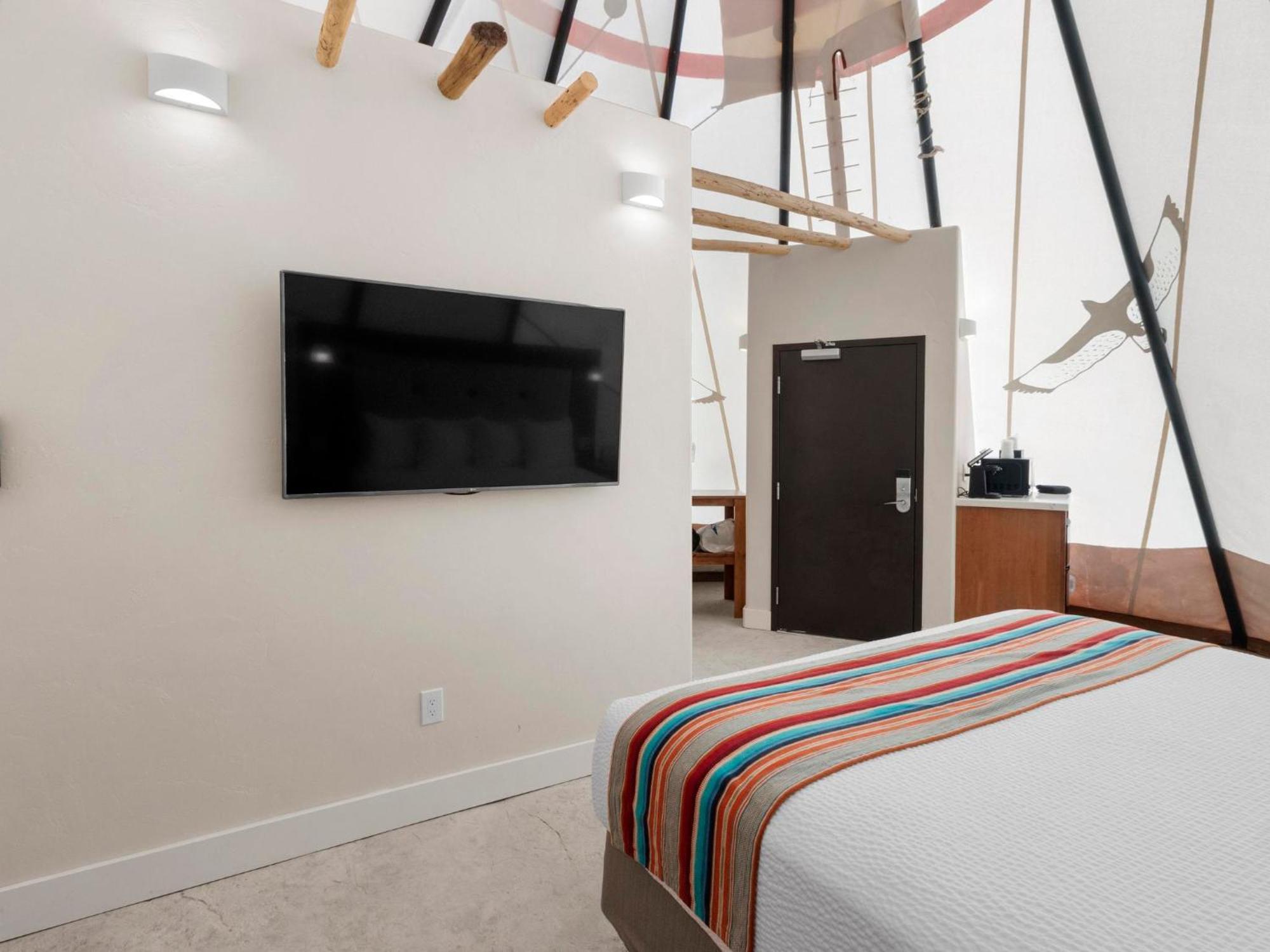 Bluff Dwellings Resort Экстерьер фото